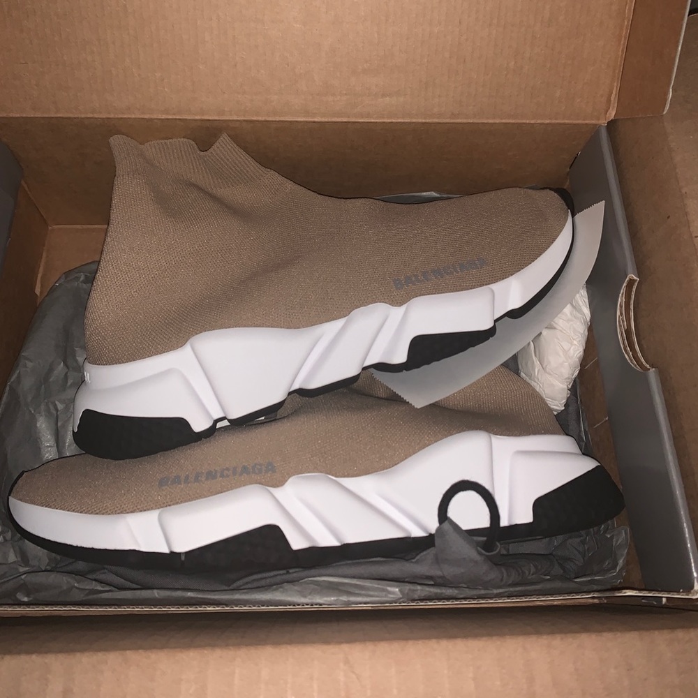 Women’s size 9, Beige balenciaga speed sneakers